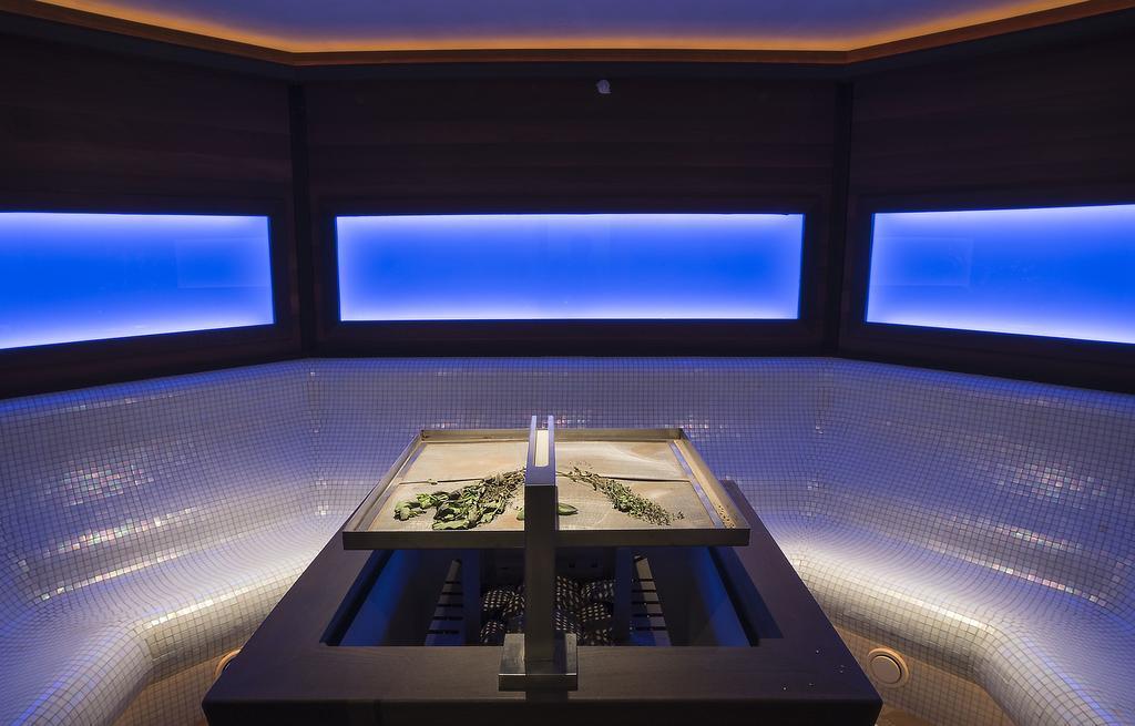 Single Room Spa Access