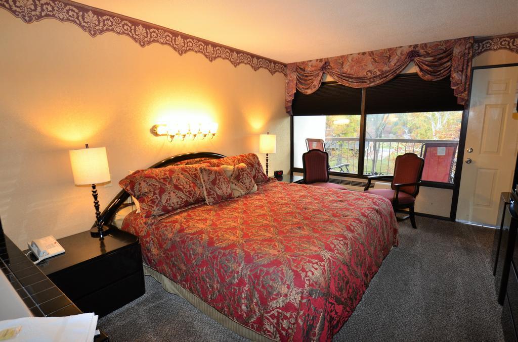King Room River View