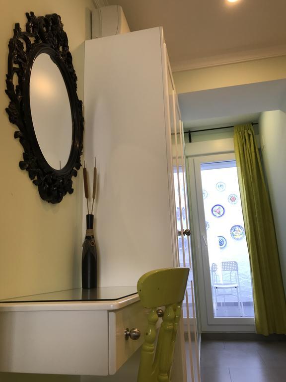 Twin Room Bath