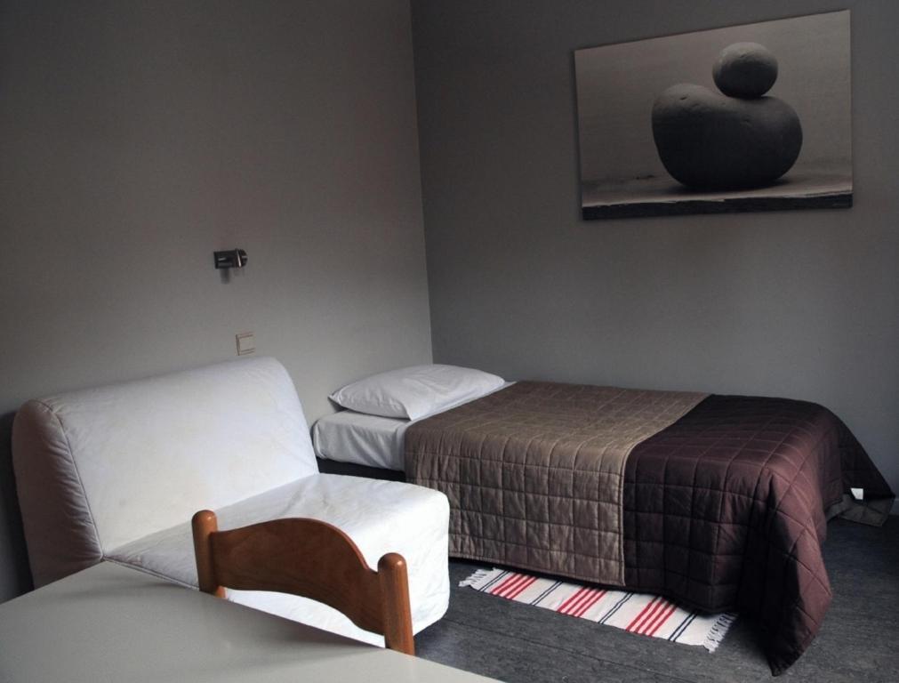 Single Room,109979652:JPEG