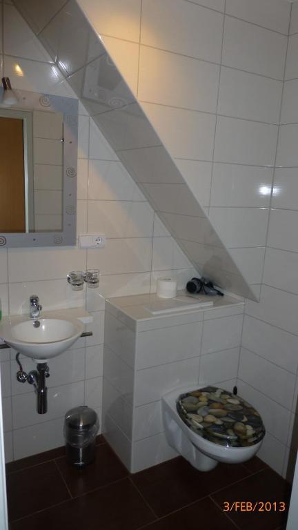 Double Room,47527786:JPEG
