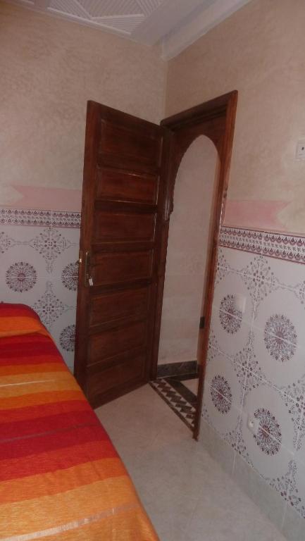 Standard Double Room Bathroom