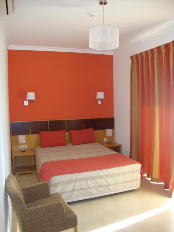 Two-Bedroom Apartment,48410218:JPEG