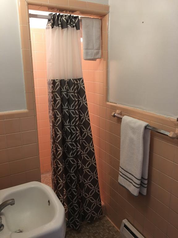 Double or Twin Room Shower