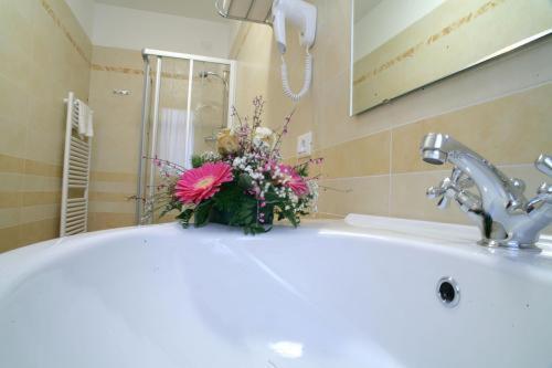 Triple Room,4901171:JPEG