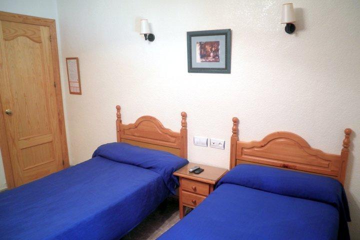 Twin Room,497372229:JPEG