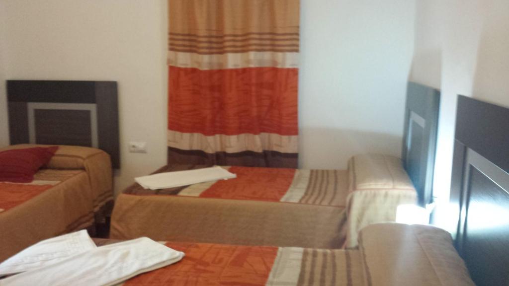 Triple Room,49830105:JPEG