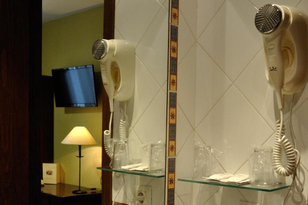 Queen Room,140571993:JPEG