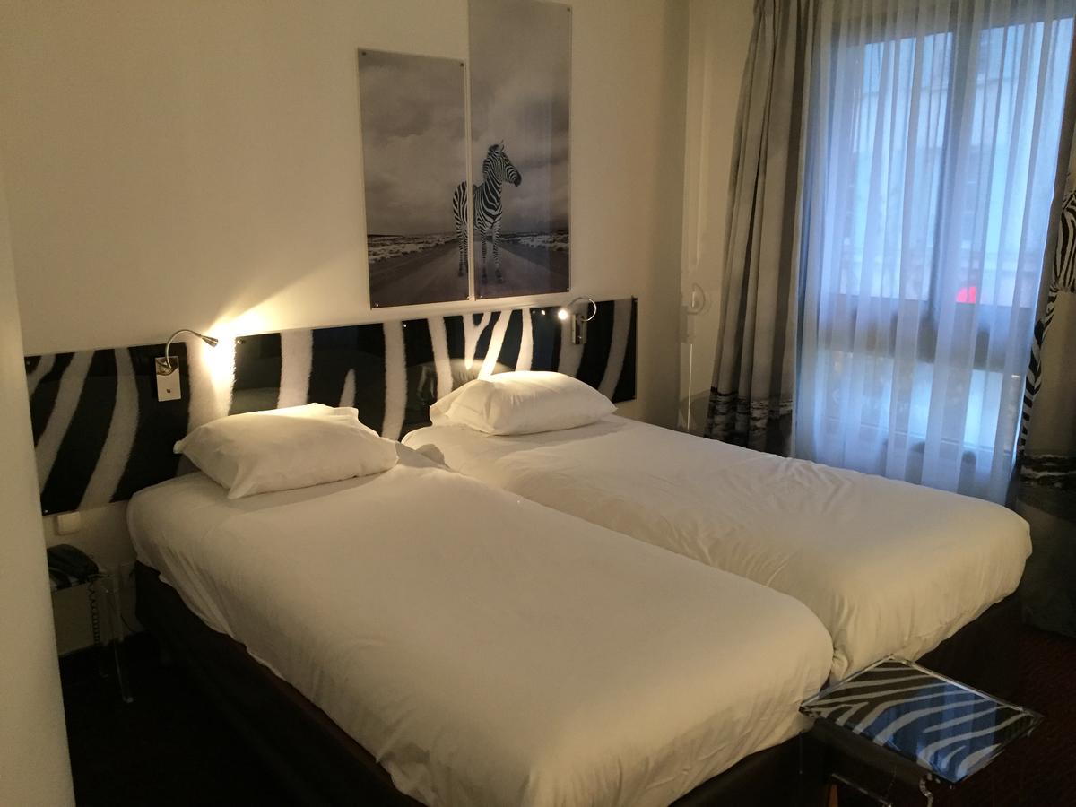 Twin Room,1208660650:JPEG