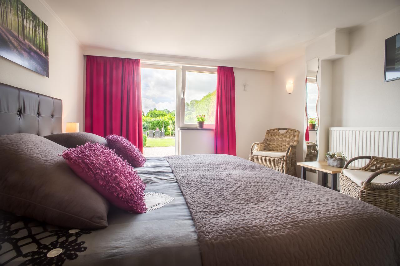 Double or Twin Room Garden View