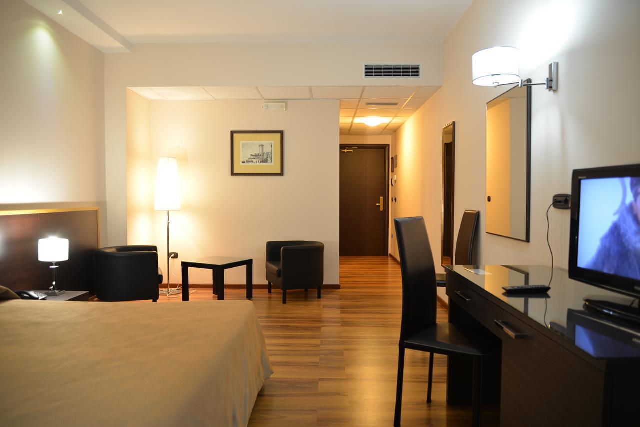 Junior Suite,835494152:JPEG