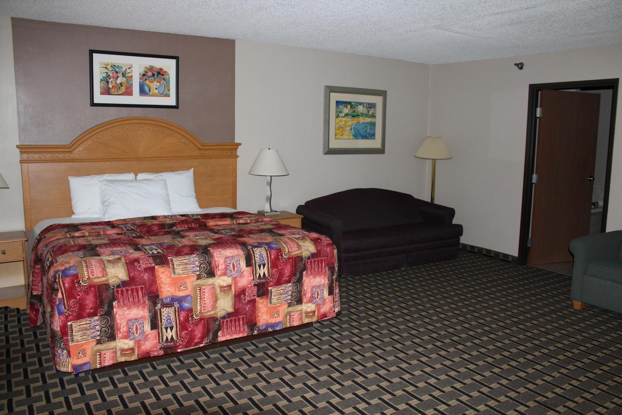 King Suite Whirlpool