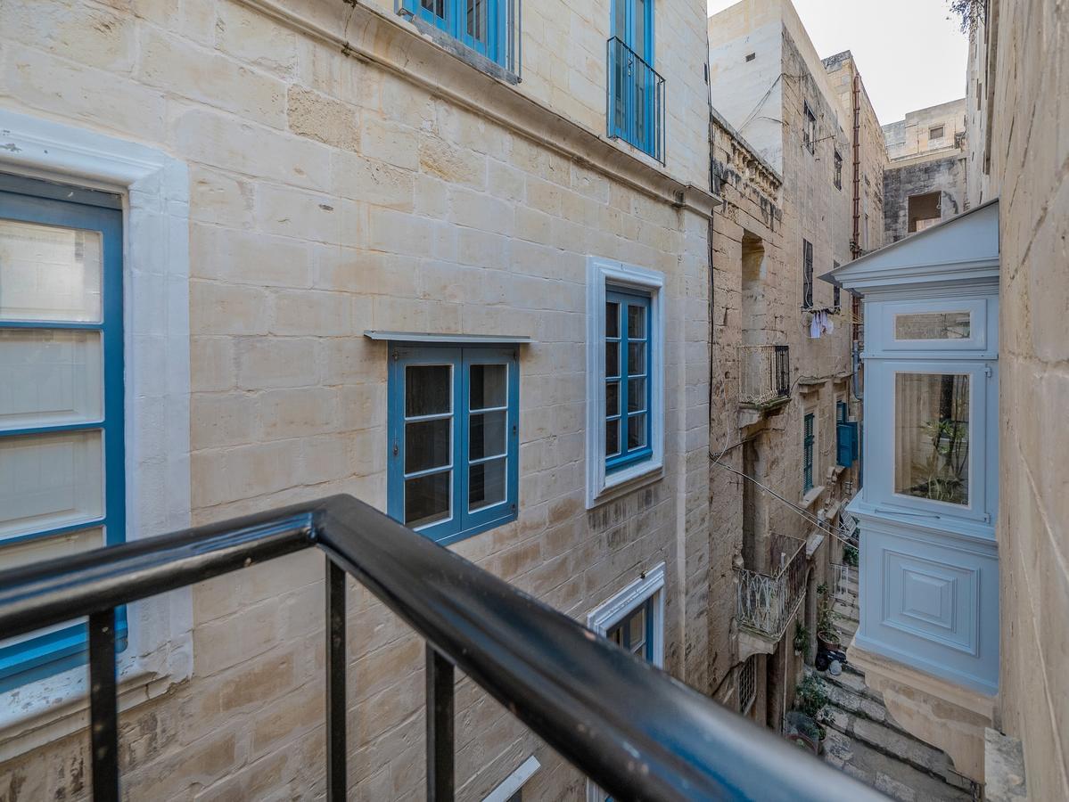 Superior Studio Balcony Street View
