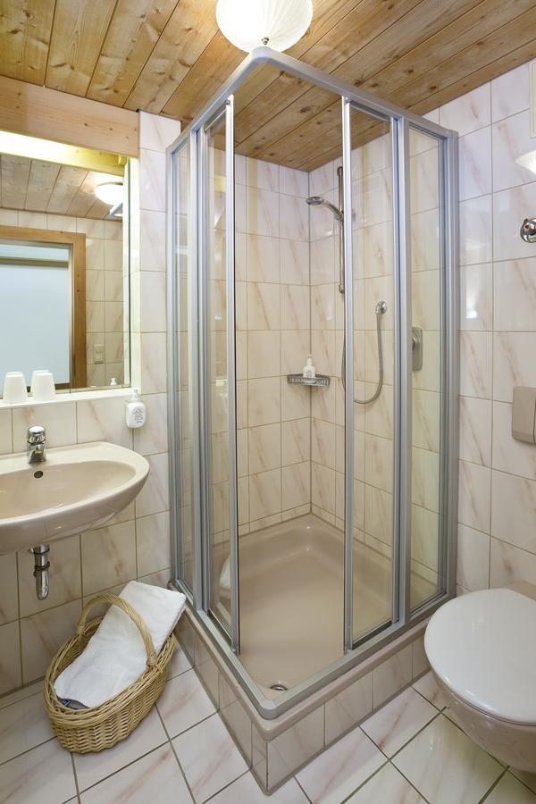 Standard Double Room,1396541462:JPEG
