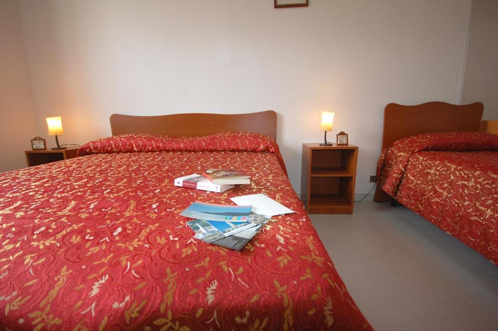 Standard Quadruple Room,51539650:JPEG