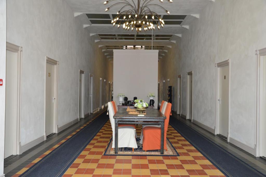 Double Room,51570040:JPEG
