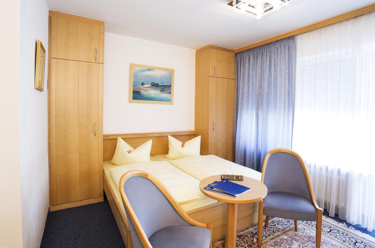 Standard Double Room,547079169:JPEG