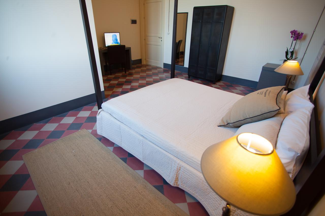 King Room Roll Shower Disability Access