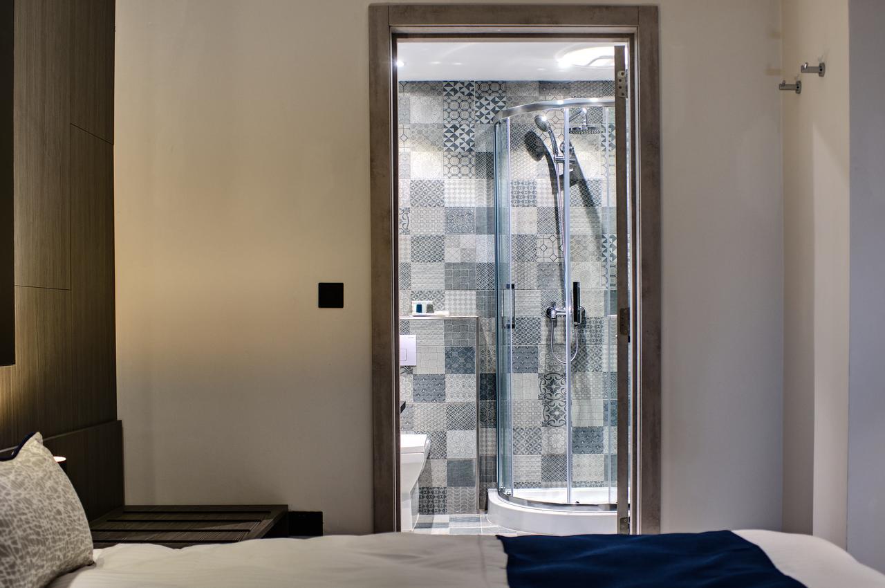 Double or Twin Room Balcony