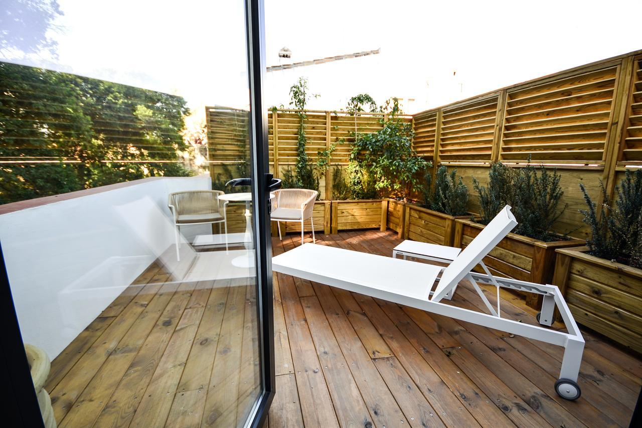 Double Royal Alcazar Superior room terrace views