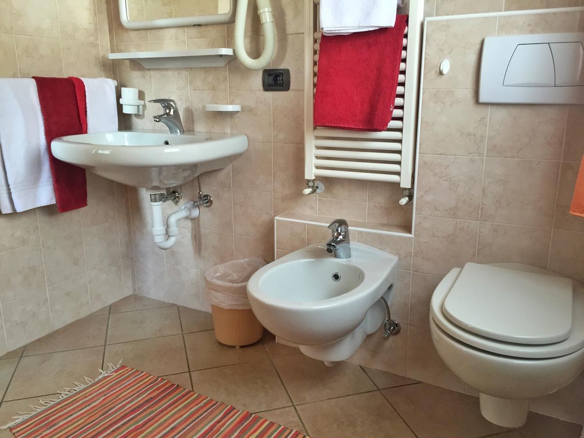 Penthouse Apartment,817798358:JPEG