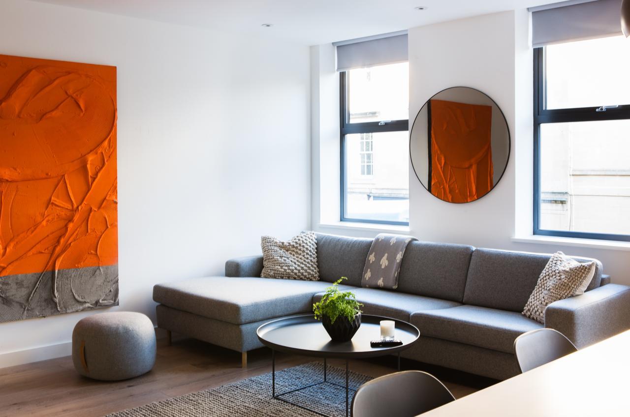 Deluxe Studio Apartment