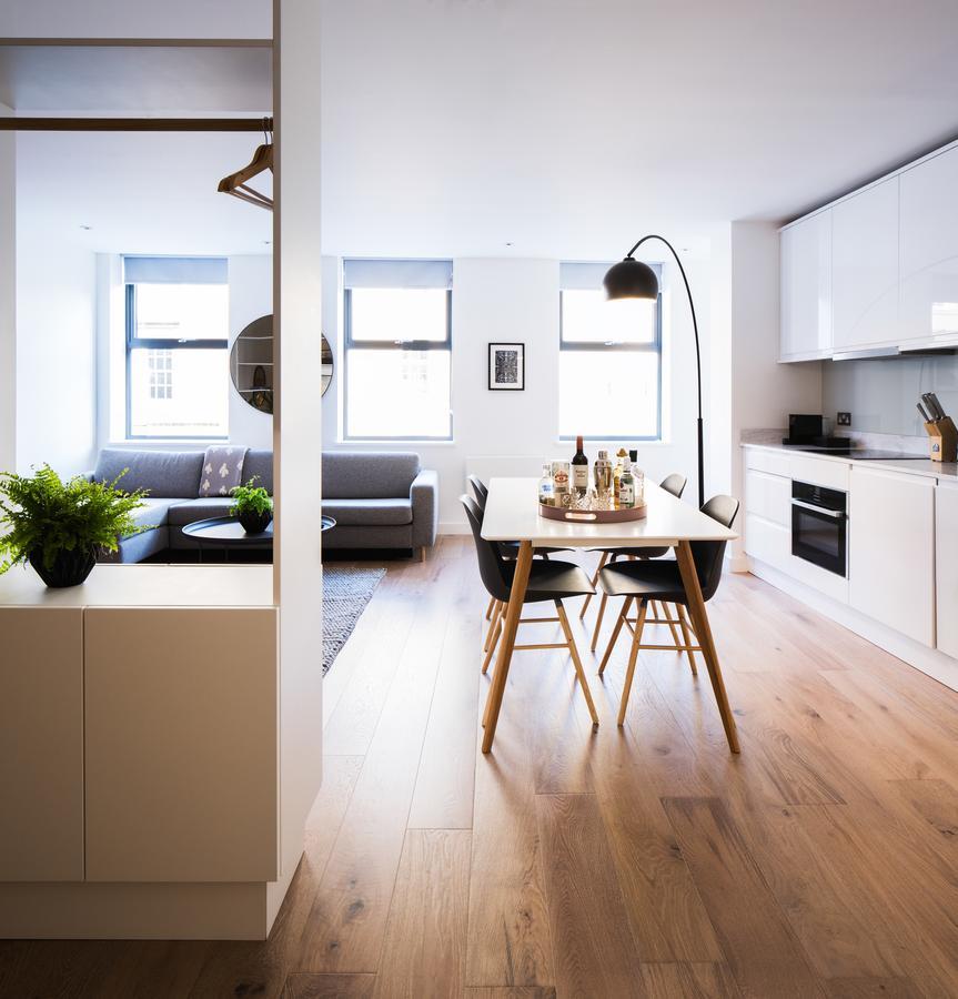 Deluxe Studio Apartment