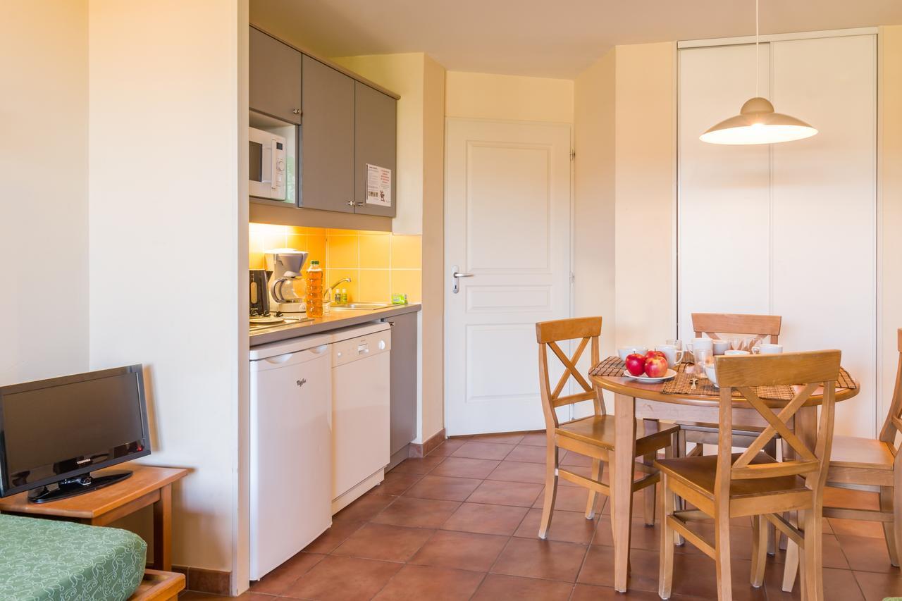 One-Bedroom Apartment Terrace or Balcony,835815977:JPEG