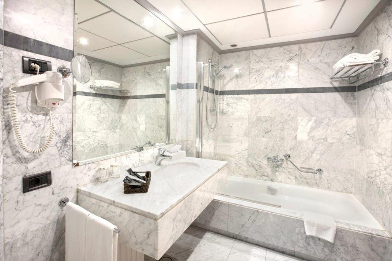Standard Quadruple Room,1550037811:JPEG