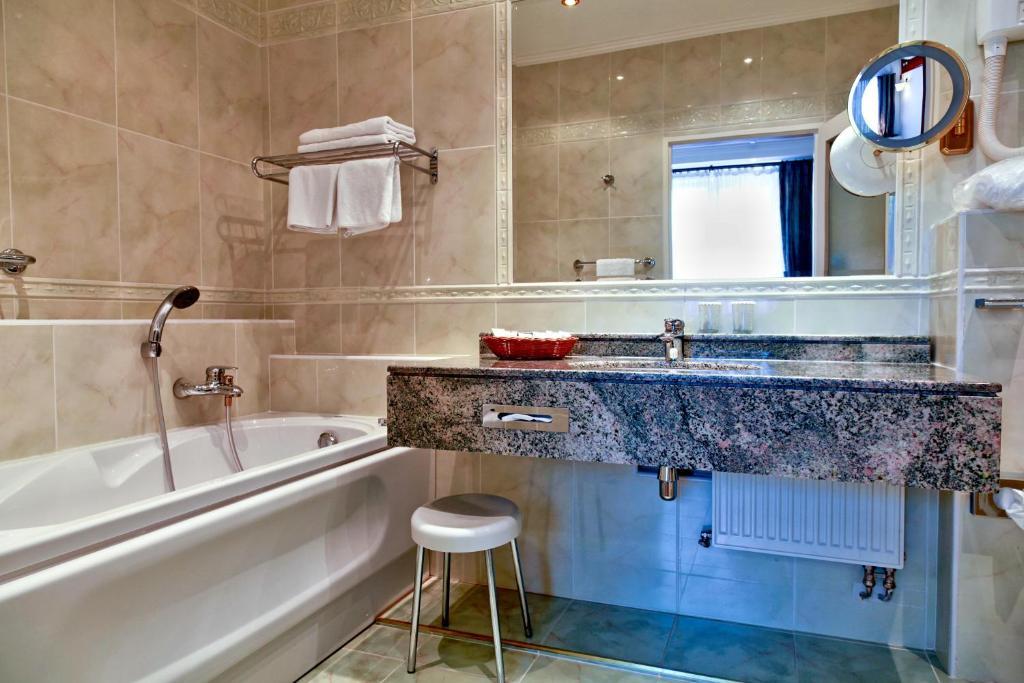 Spa Suite