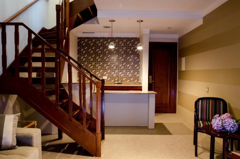 Duplex Suite (sem vista),1220299963:JPEG