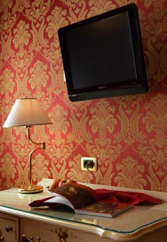 Single Room,388598813:JPEG