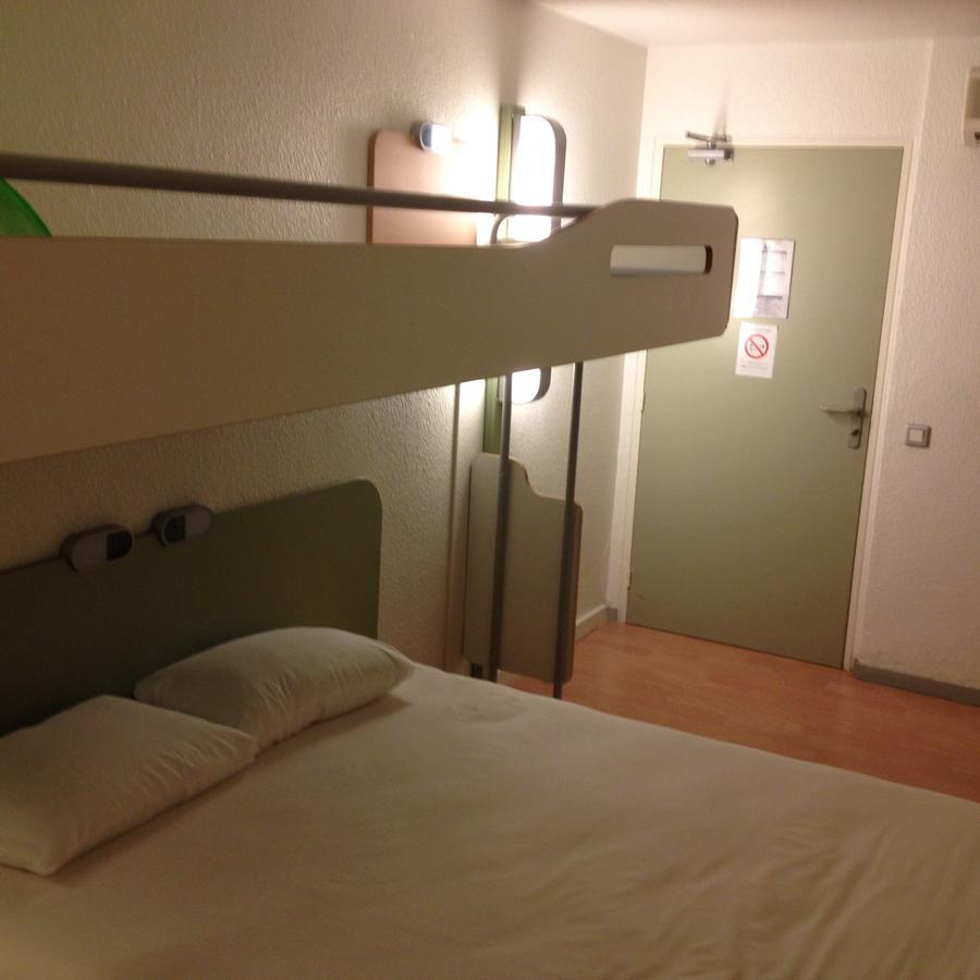 Triple Room One Double Bed One Bunk Bed