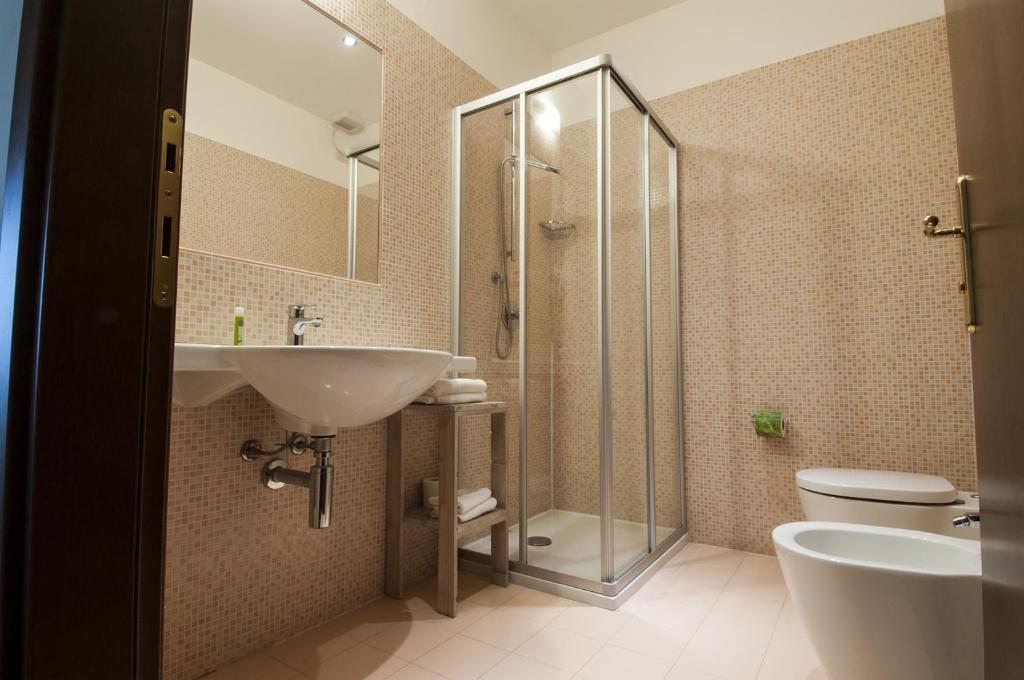 Double Room,53221567:JPEG