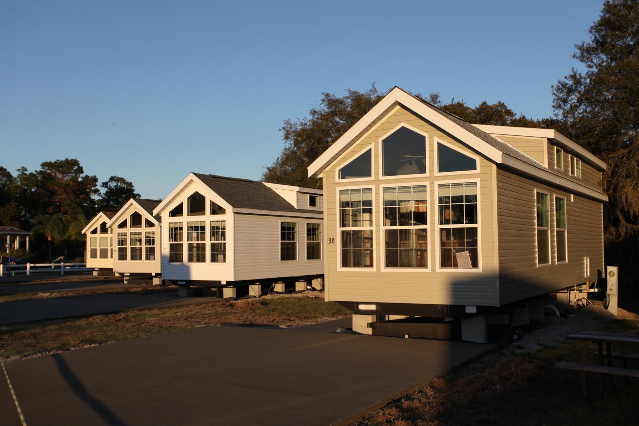 One-Bedroom Double Loft Park Model Cabin