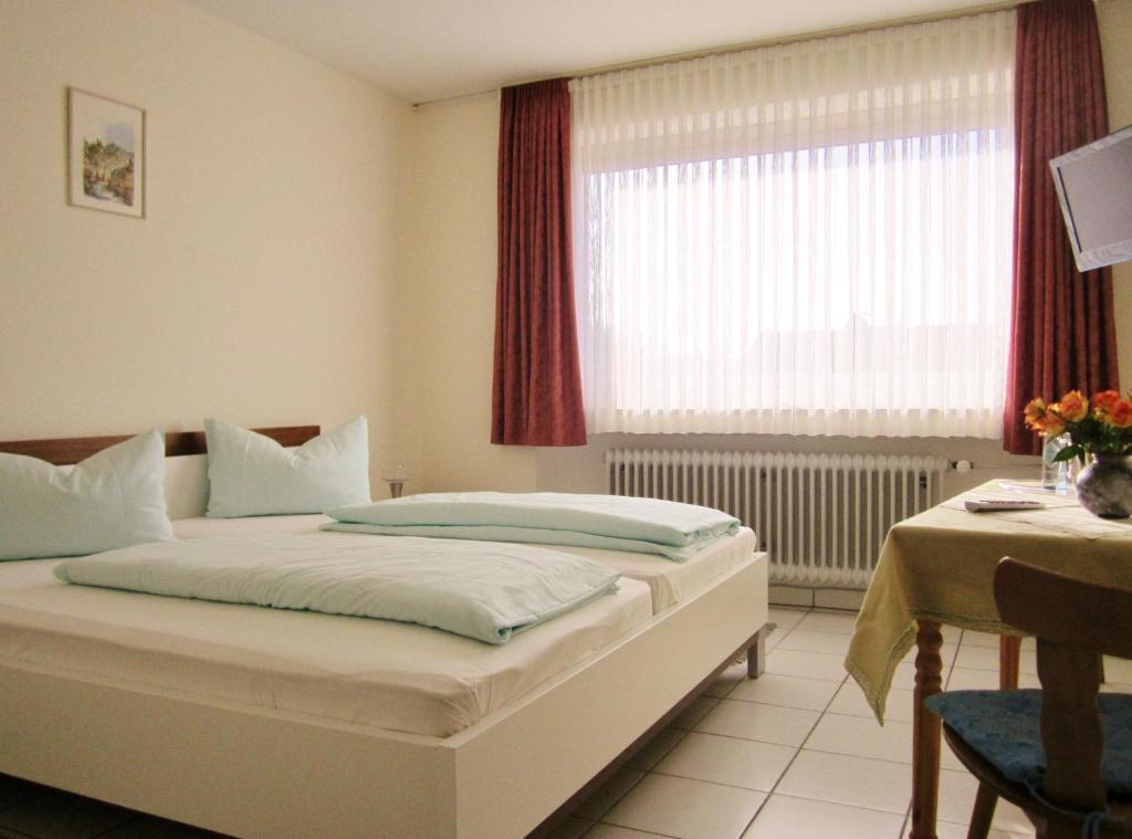 Double Room,109753965:JPEG
