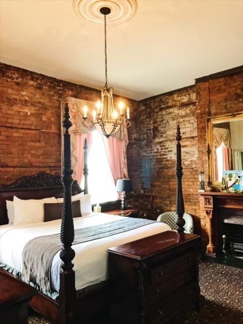 King Room with Balcony