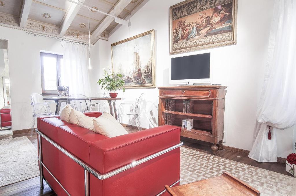 Penthouse Suite,53305786:JPEG