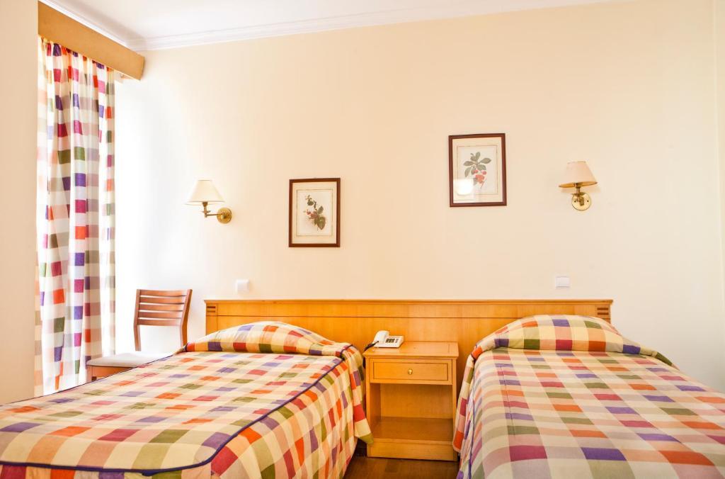 Standard Double or Twin Room,942524468:JPEG
