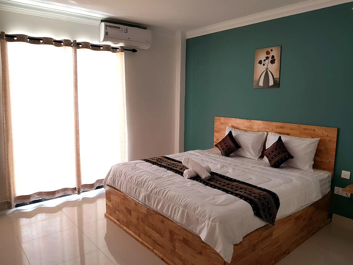 Deluxe Double Room Balcony pick up,829090073:JPEG
