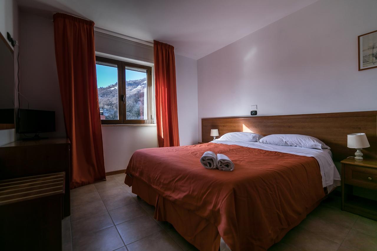 Double Room,535368270:JPEG