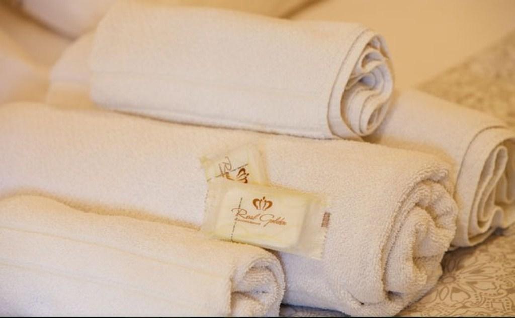 Queen Room Spa Bath,535537434:JPEG