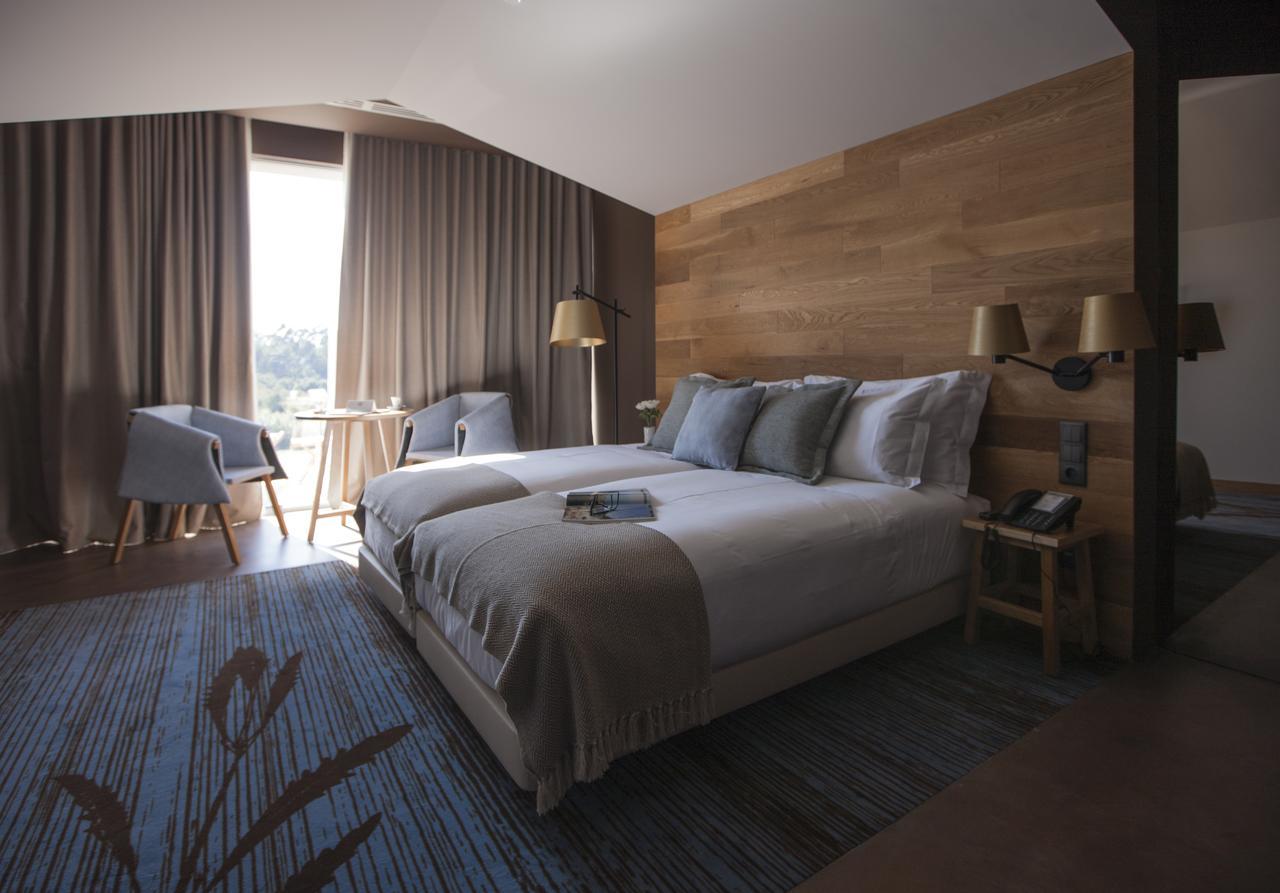Deluxe Twin Room Balcony