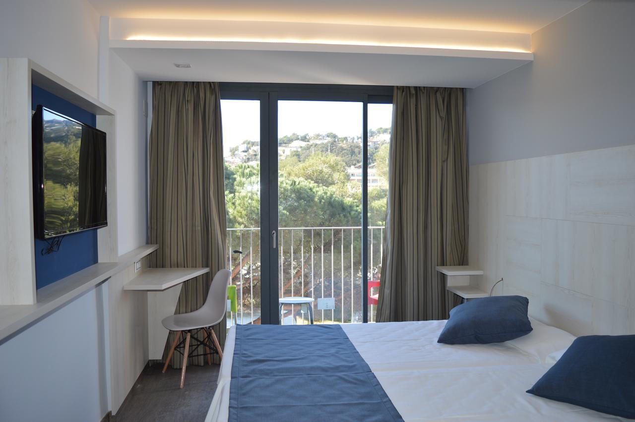 Double or Twin Room,1213941520:JPEG