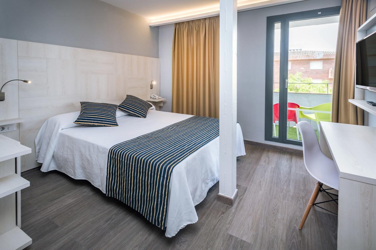 Single Room,1213941520:JPEG