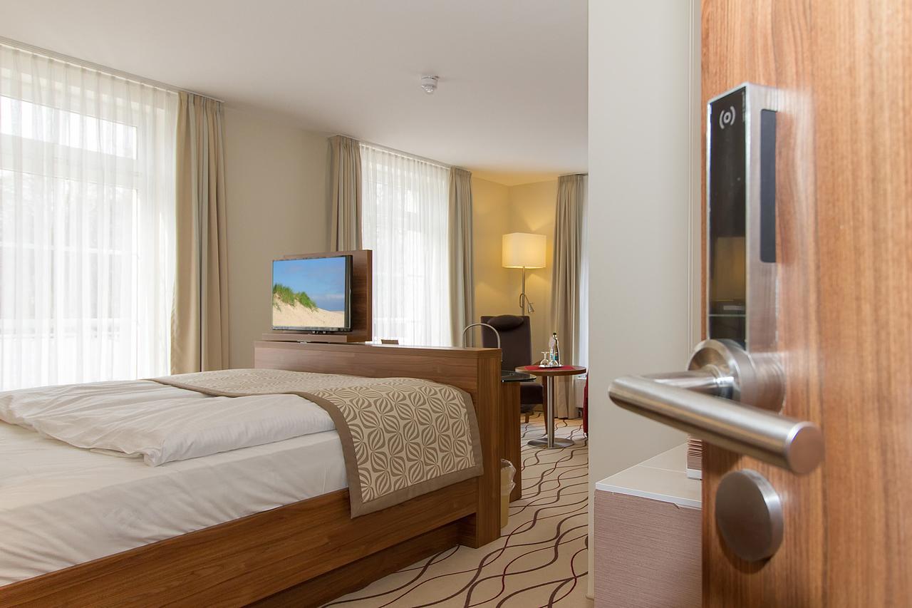 Deluxe Double Room with Balcony or Terrace,536017062:JPEG