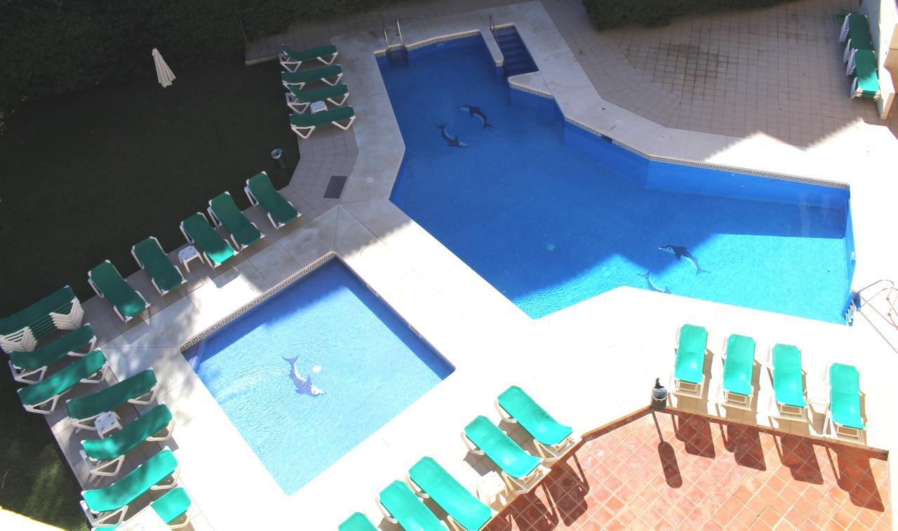 One Bedroom Apartment Sea View