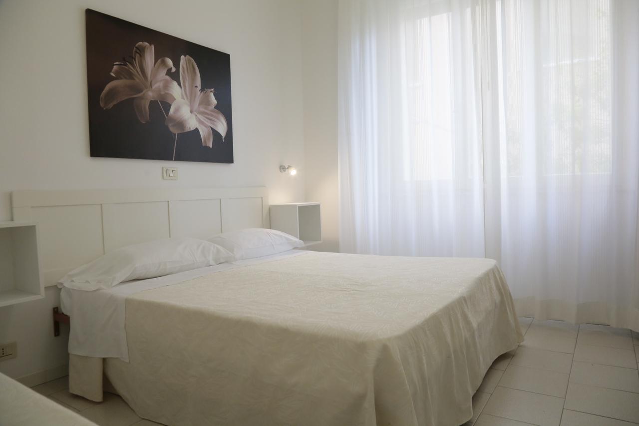 One-Bedroom Apartment Terrace