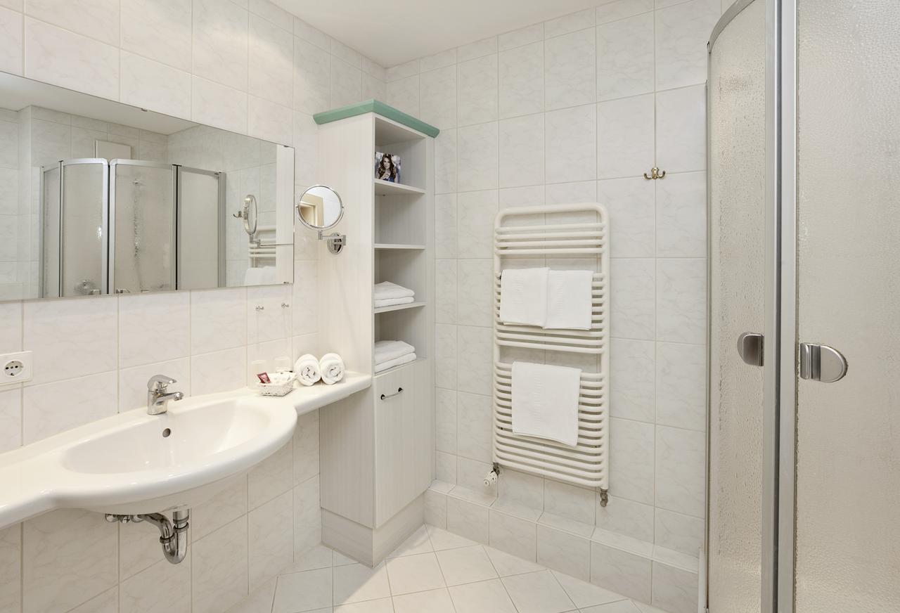 Single Room,1717037939:JPEG
