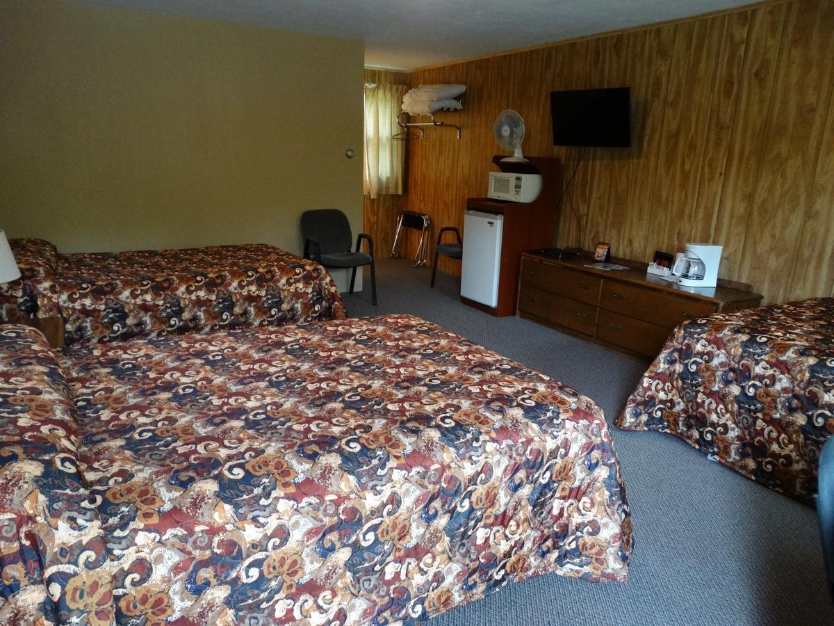 Classic Triple Room